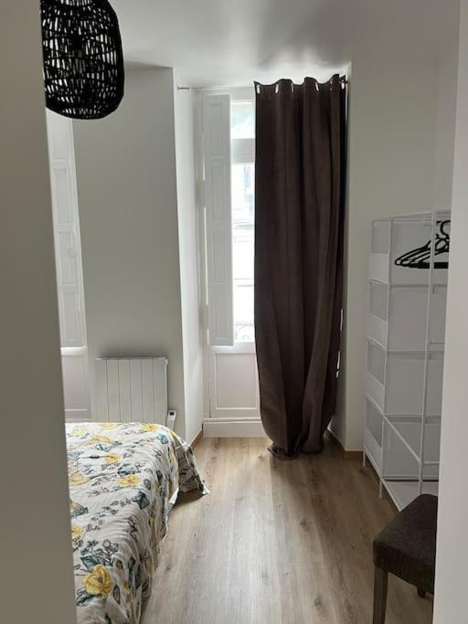 Le Chaleureux Luchonnais Apartment Bagneres-de-Luchon Ngoại thất bức ảnh
