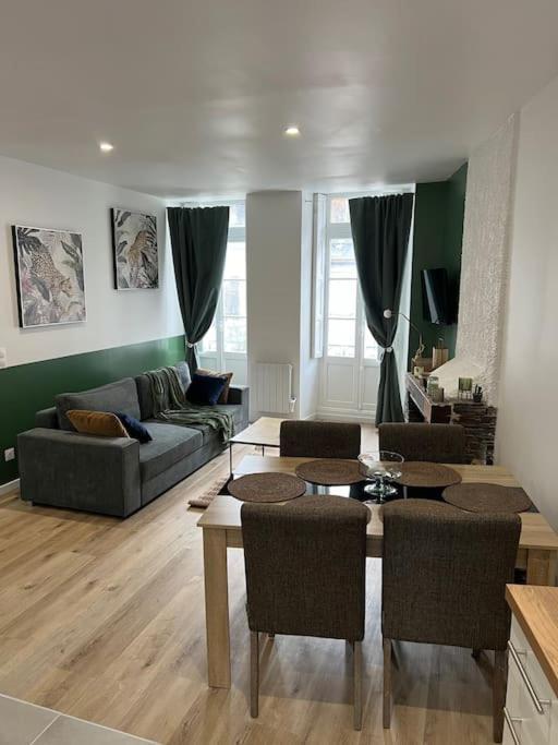 Le Chaleureux Luchonnais Apartment Bagneres-de-Luchon Ngoại thất bức ảnh