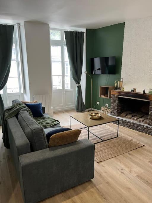 Le Chaleureux Luchonnais Apartment Bagneres-de-Luchon Ngoại thất bức ảnh